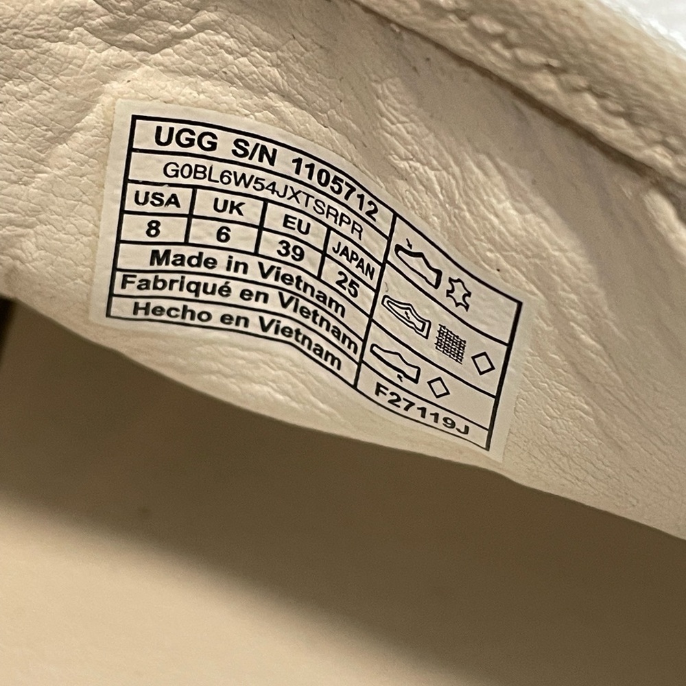 UGG Jass Leather Slip On Sneaker - Picture 5 of 5
